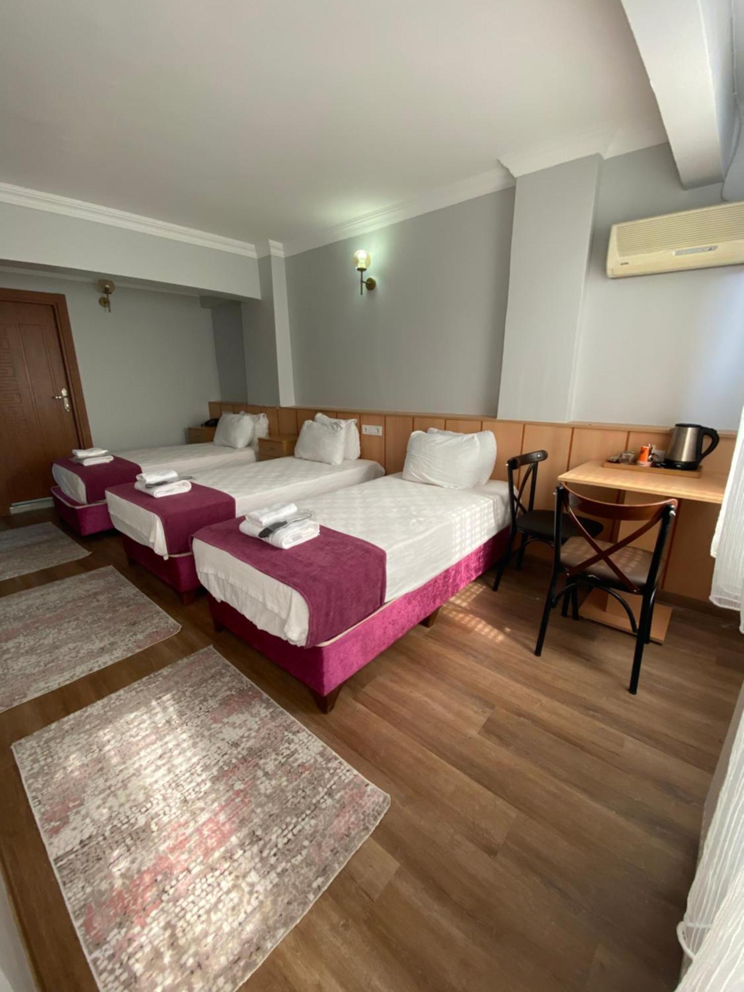 Hotel Oezsefa อิสตันบูล ภายนอก รูปภาพ
